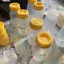 medela double breast pump Image 3