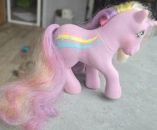 Streaky Rainbow Rider  Rainbow Curl Ponies MLP G1 My Little Pony