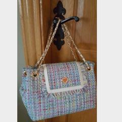 Authentic Samantha Thavasa Bag