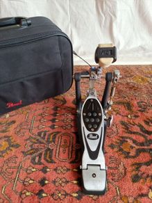 Pearl Eliminator P2000B Bass Kick Drum Pedal with case