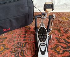Pearl Eliminator P2000B Bass Kick Drum Pedal with case