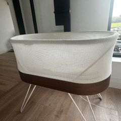 Snoo Smart Bassinet
