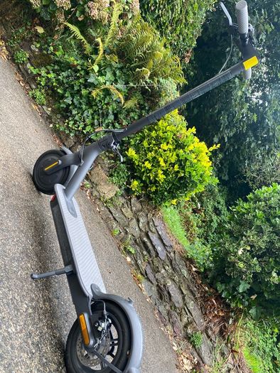 Xiaomi Mi Electric Scooter 1S