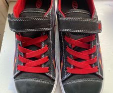 heelys