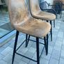 bar stools Image 3