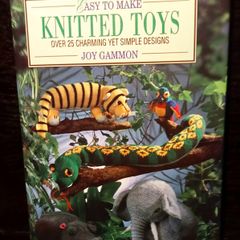 1990. Easy To Make. Knitted Toys.