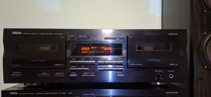 Yamaha KX- W321 "Natural Sound" Double Drive Deck