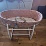 Mamas and papas moses basket Image 5