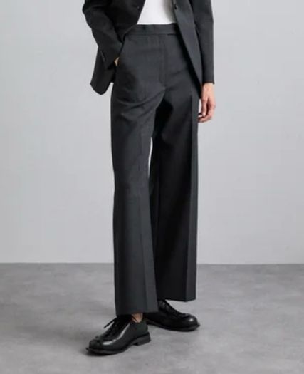Pinko grey suit