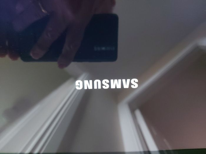 Samsung Galaxy Note 10.1 inch, Model No GT-N8013, 32GB, in excellent condition with lots of family movies for your entertainment
