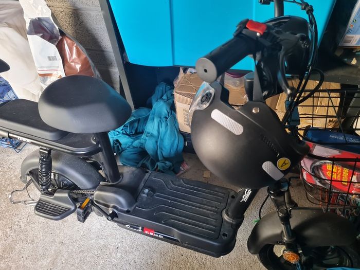 Electric moped bike