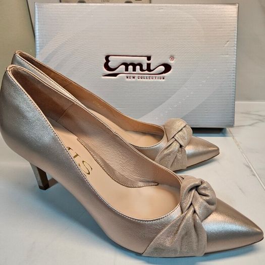 Emis new collection court champagne bow detail medium heel leather shoes UK6.5 EU 40 new & boxed