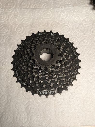 Shimano Alivio CS-HG200-8 // 8-speed cassette