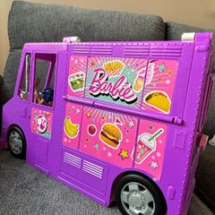 Barbie Food Truck