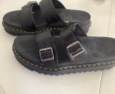 Dr martens size 9