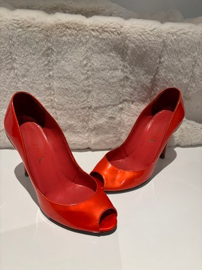 CHANEL Peeptoe Heels (size 5)