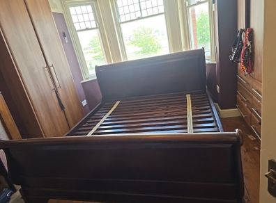 SUPER king size sleigh bed