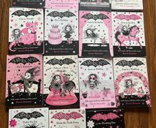 Isadora Moon collection