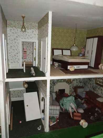 Doll house