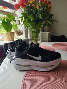 Nike Vomero Premium