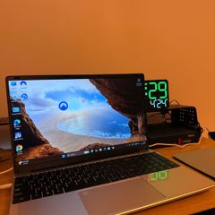 Fast & Reliable Laptop. Perfect for Study or Work