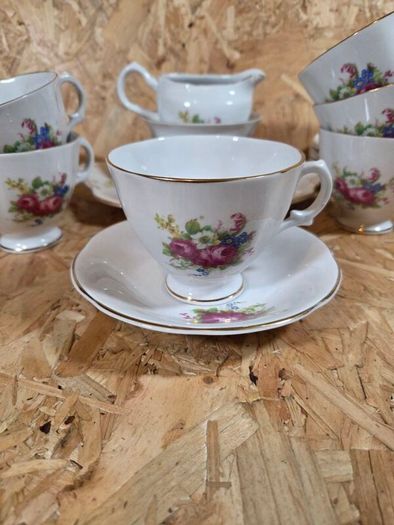 Tea sets x2