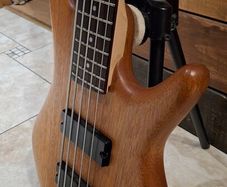 Ibanez Gsr205b Bass Guitar