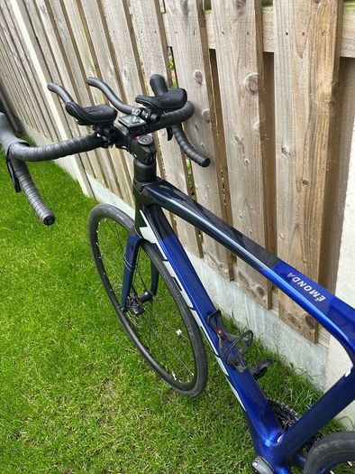 TREK Road Bike Emonda SL 5 Shimano 105 Disc Road Bike 2023, Size 56cm