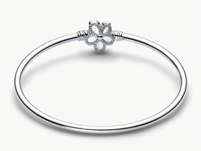 Pandora Pave Bezel Flower Bangle Silver Size 20cm Brand New