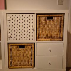 shelving unit with 4 inserts