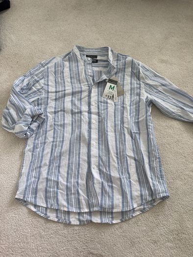 Brand new linen shirt size M