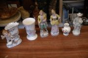 collection figurines/ vases