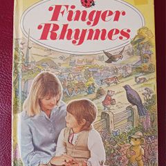 Ladybird/ Finger Rhymes/ 1976