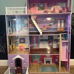 Wooden Floor Standing Dolls House