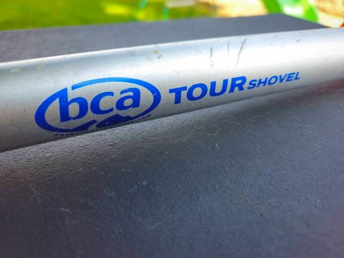 BCA Tour Shovel Mountaineering Skiing