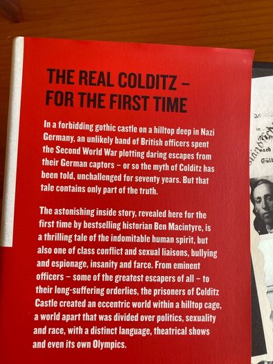 War Book:'Colditz Priosoners Of The Castle'