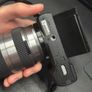 sony a5100 + tamron 18-200 + 2 batteries and 32 gb sd card Image 6