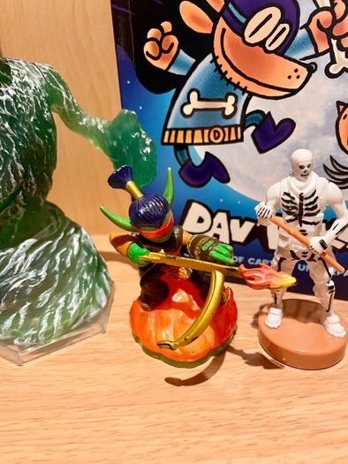 Books and Figures Job Lot Bundle