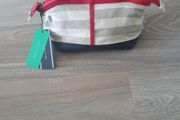 New Tommy Hilfiger Washbag