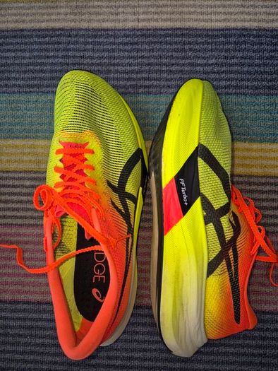 Asics meta spped edge size 8.5uk