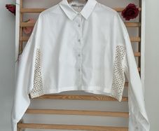 shirt bnwt 14/16 cropped over sized white shirt with crochet panels