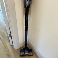 Shark cordless vacum
