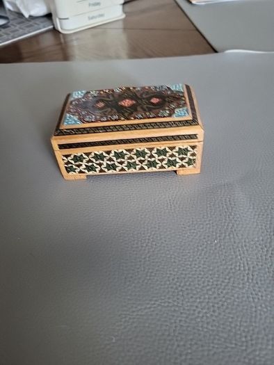 Trinket box