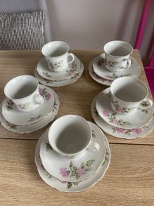 Fifteen piece  circa 1950s . Cmeilow 1790  polish porcelain