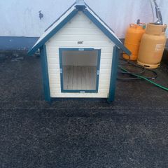 dog box