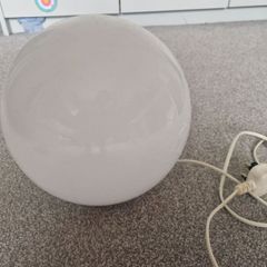 Table lamp