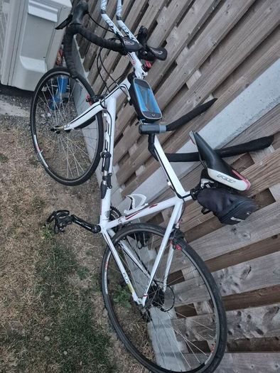 felt road bike