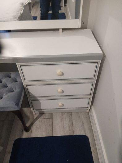 bedroom furniture