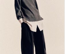 Zara Knit Jumper with Contrast Poplin - New with out Tags - Size Medium