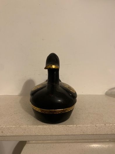 Vintage Black Gold Lacquered Duck Trinket Box